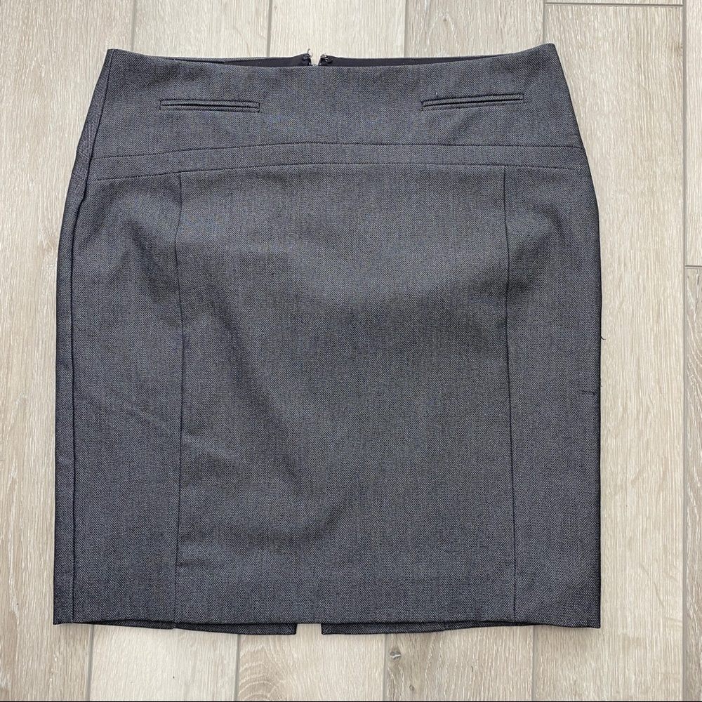 SOLD Express Women’s Pencil Skirt Grey Work Career Business Clothing Skirt